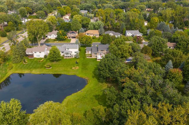 592 Vicki Lane, Shoreview, MN 55126