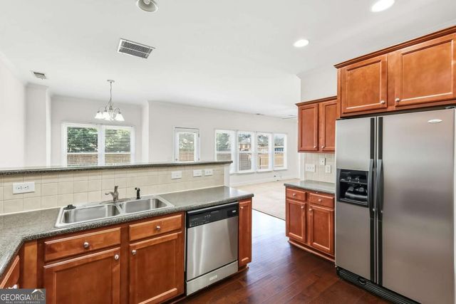 1923 Thomas Pointe Trace, Lawrenceville, GA 30043