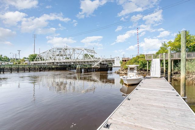 244 Gloucester Way, Little River, SC 29566