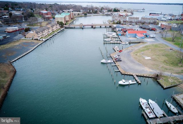 343 SHIPYARD DR, Cambridge, MD 21613