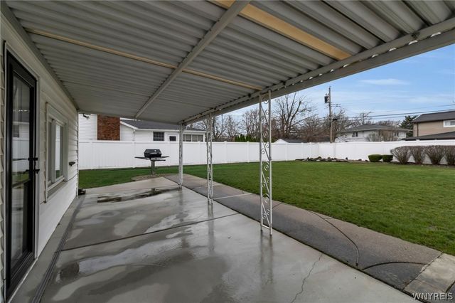 119 Kaymar Drive, Amherst, NY 14228