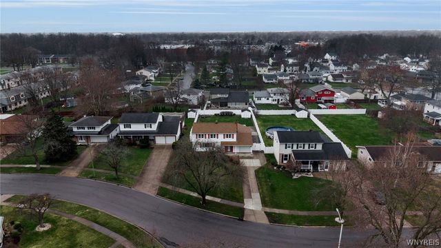 119 Kaymar Drive, Amherst, NY 14228