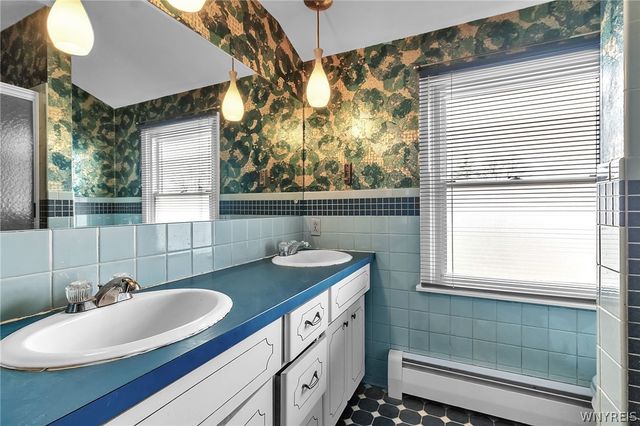 119 Kaymar Drive, Amherst, NY 14228