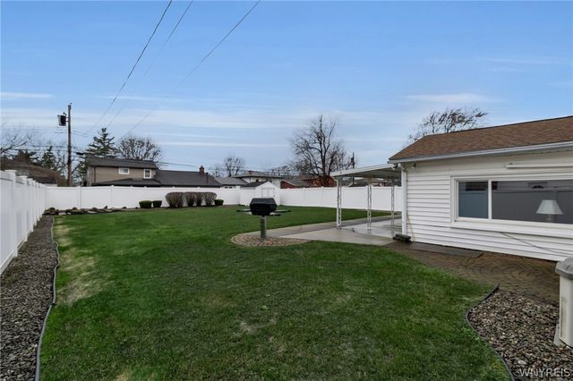 119 Kaymar Drive, Amherst, NY 14228