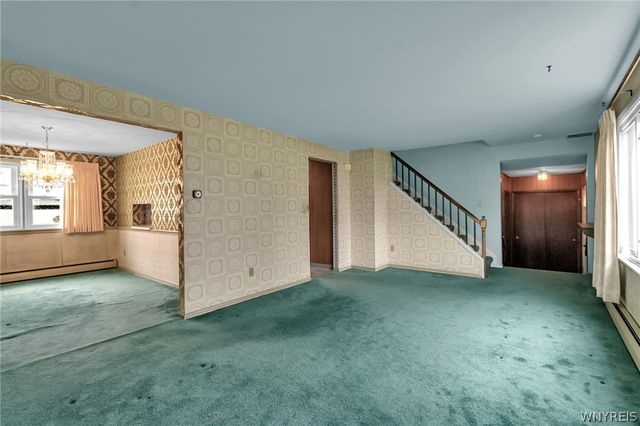 119 Kaymar Drive, Amherst, NY 14228