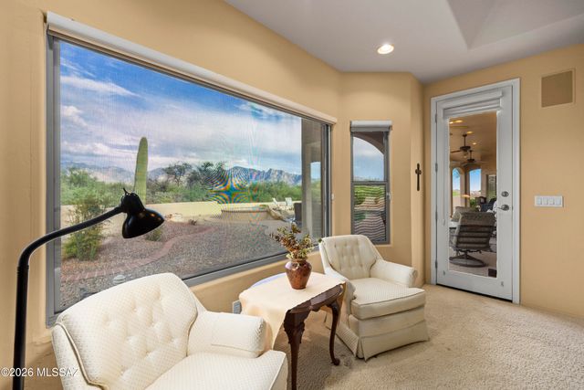 560 W Quiet Springs Drive, Oro Valley, AZ 85755
