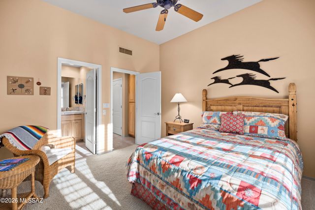 560 W Quiet Springs Drive, Oro Valley, AZ 85755