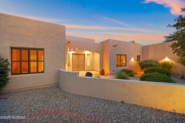 560 W Quiet Springs Drive, Oro Valley, AZ 85755