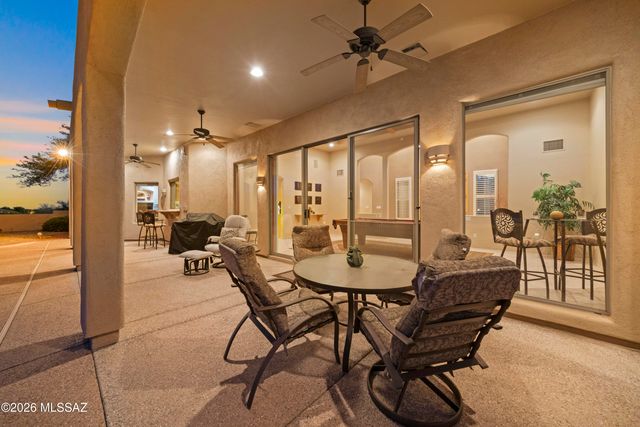 560 W Quiet Springs Drive, Oro Valley, AZ 85755