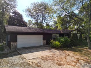 1570 E Croton Drive, Newaygo, MI 49337