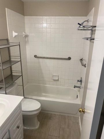 13543 Ambrose Street, Houston, TX 77045