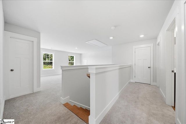 137 Beaverdam Creek Drive, Anderson, SC 29621