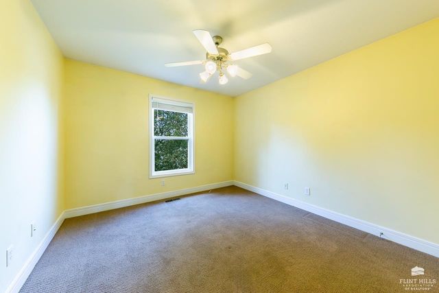 429 Haventon Drive, Manhattan, KS 66503