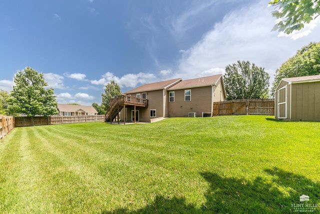 429 Haventon Drive, Manhattan, KS 66503
