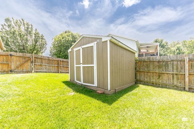 429 Haventon Drive, Manhattan, KS 66503