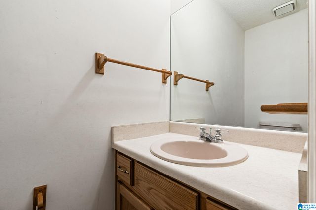 624 WOODBROOK ROAD, Birmingham, AL 35215