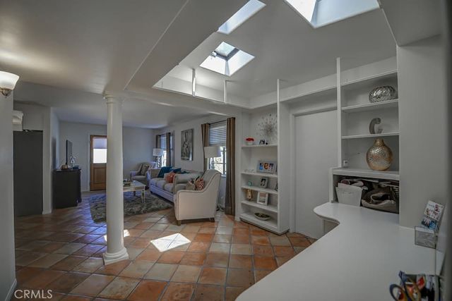 140 Yorktown, Costa Mesa, CA 92626