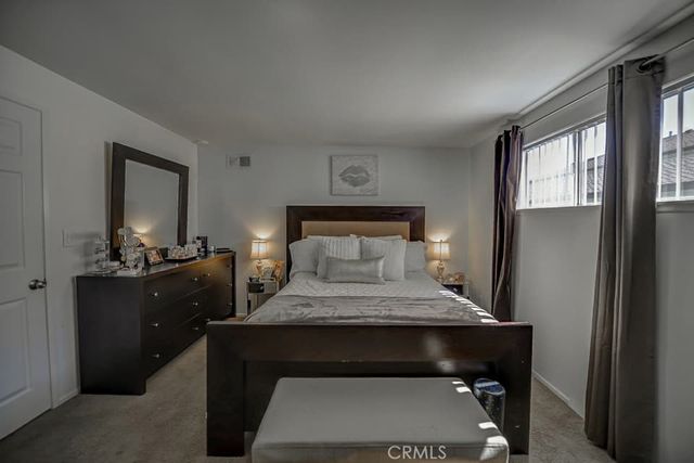 140 Yorktown, Costa Mesa, CA 92626