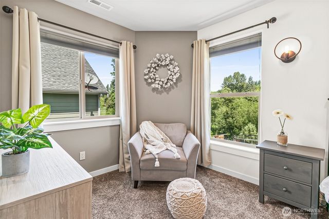 32794 Abrams Avenue, Black Diamond, WA 98010