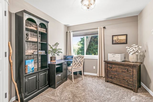 32794 Abrams Avenue, Black Diamond, WA 98010