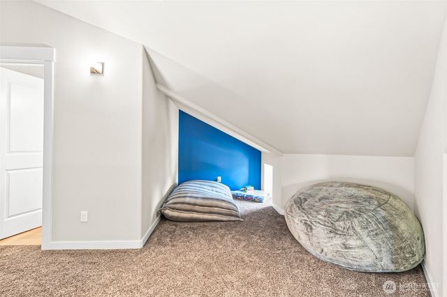 32794 Abrams Avenue, Black Diamond, WA 98010