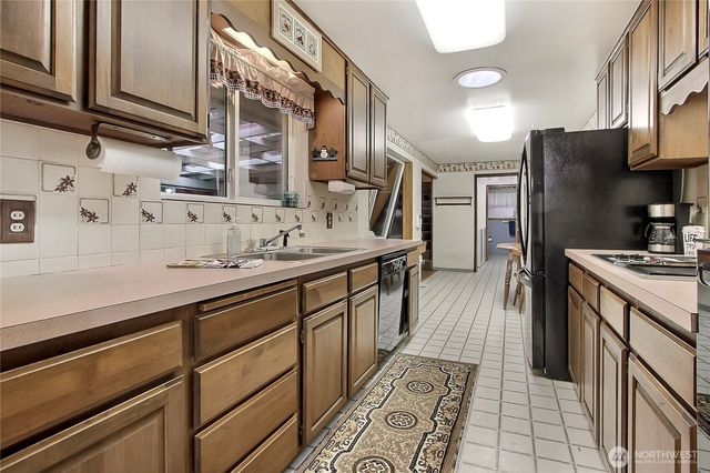 2010 87th Avenue Ct E, Edgewood, WA 98371