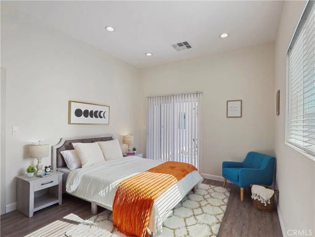 15803 Chatsworth Street, Granada Hills, CA 91344