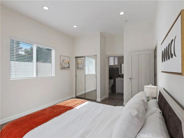 15803 Chatsworth Street, Granada Hills, CA 91344