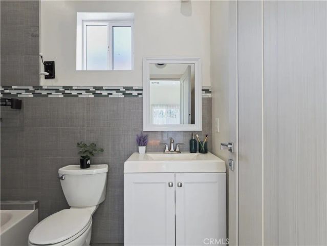 15803 Chatsworth Street, Granada Hills, CA 91344