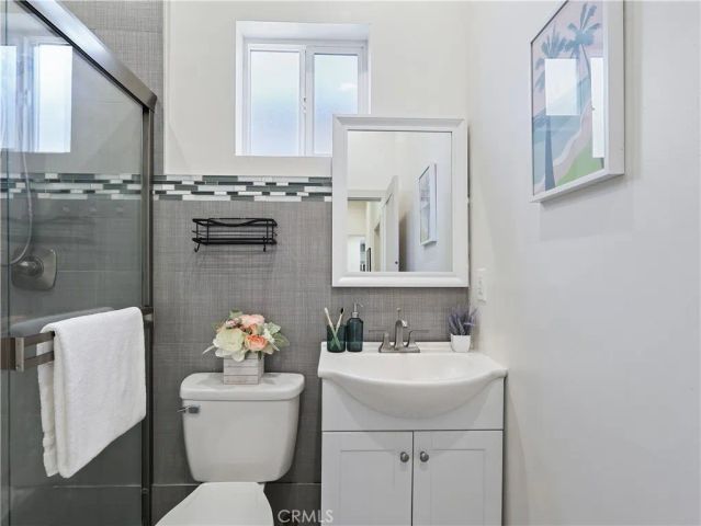 15803 Chatsworth Street, Granada Hills, CA 91344