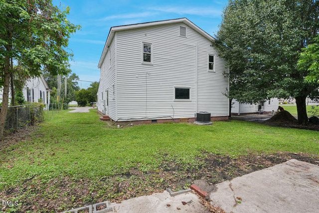 163 W Lillington Street, Angier, NC 27501