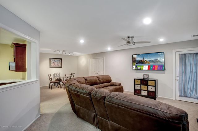 393 Yorkshire Place, Morganville, NJ 07751