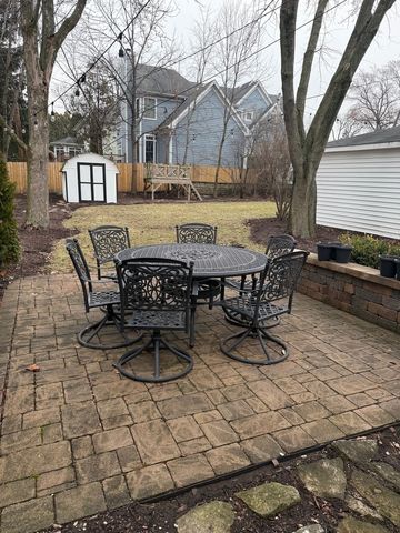 5201 Cumnor Road, Downers Grove, IL 60515