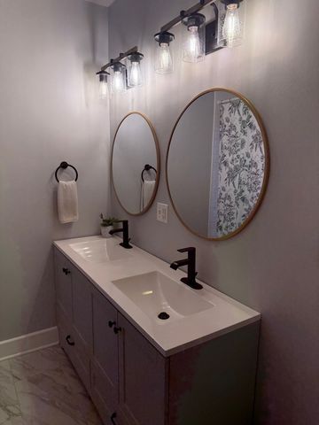 5201 Cumnor Road, Downers Grove, IL 60515