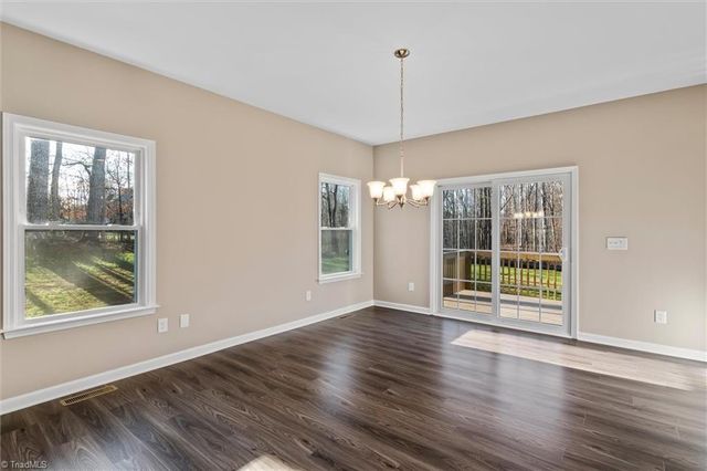 6049 Frye Bridge Road, Clemmons, NC 27012