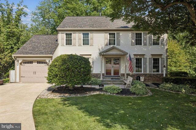9200 WYETH LN, Burke, VA 22015