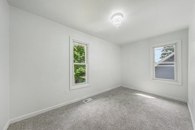 172 N MAIN STREET, Clintonville, WI 54929