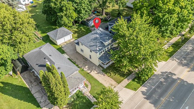 172 N MAIN STREET, Clintonville, WI 54929