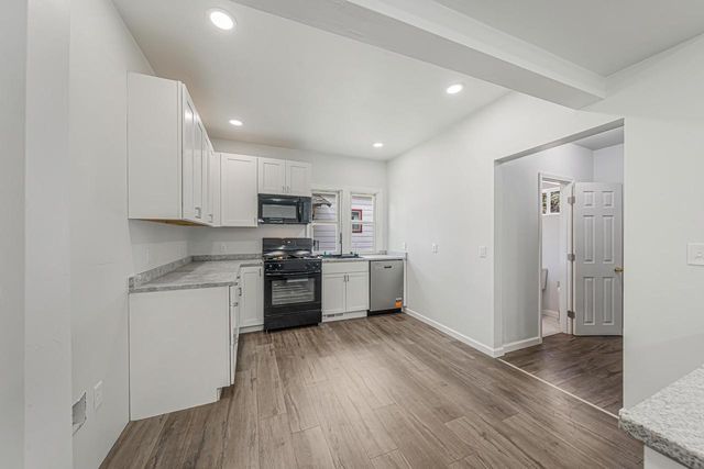 172 N MAIN STREET, Clintonville, WI 54929