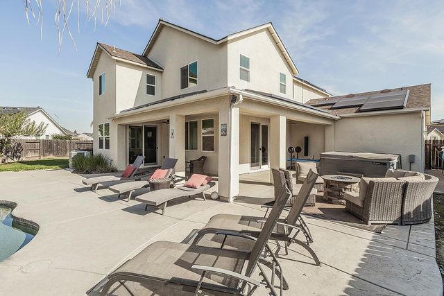 3613 N Dee Ann Avenue, Fresno, CA 93727