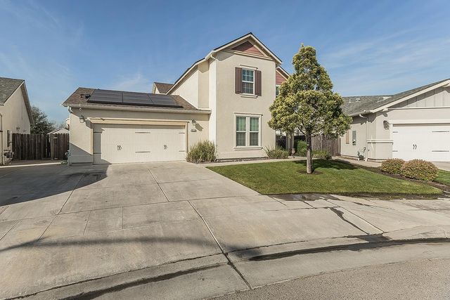 3613 N Dee Ann Avenue, Fresno, CA 93727