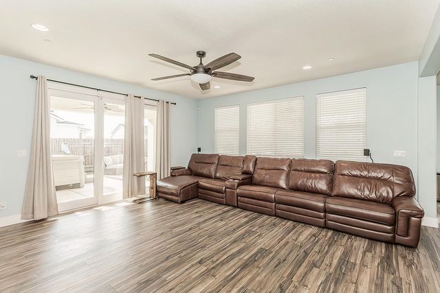 3613 N Dee Ann Avenue, Fresno, CA 93727