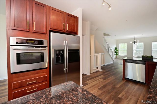 548 Graten Street, Birmingham, MI 48009