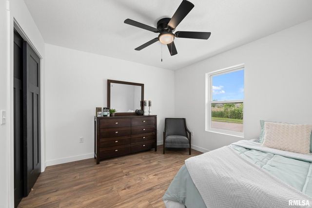 813 WILLIAMS Way, Carbon Cliff, IL 61239