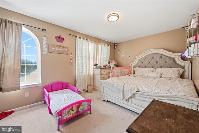 207 RIDERS WAY L-0032, Lebanon, PA 17042