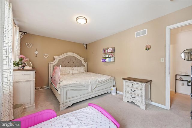 207 RIDERS WAY L-0032, Lebanon, PA 17042