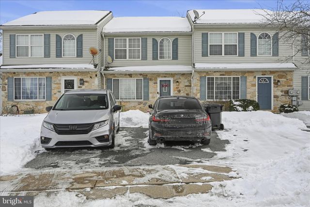 207 RIDERS WAY L-0032, Lebanon, PA 17042