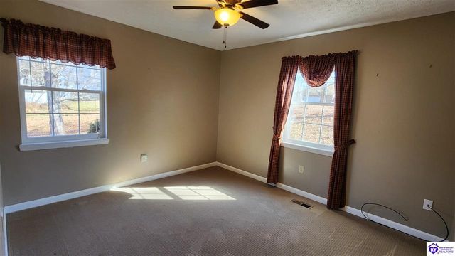 178 Dawson Lane, Radcliff, KY 40160