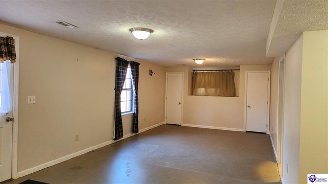 178 Dawson Lane, Radcliff, KY 40160