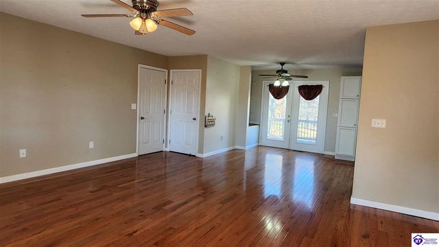 178 Dawson Lane, Radcliff, KY 40160